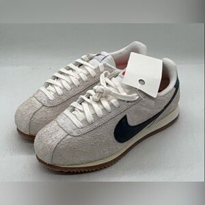Women’s Nike Cortez Vintage Summit White Sneakers~ Sz 8.5/40 ~ NWT